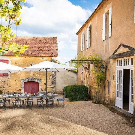 펜션 Le Domaine Du Trouiller Val de Louyre et Caudeau